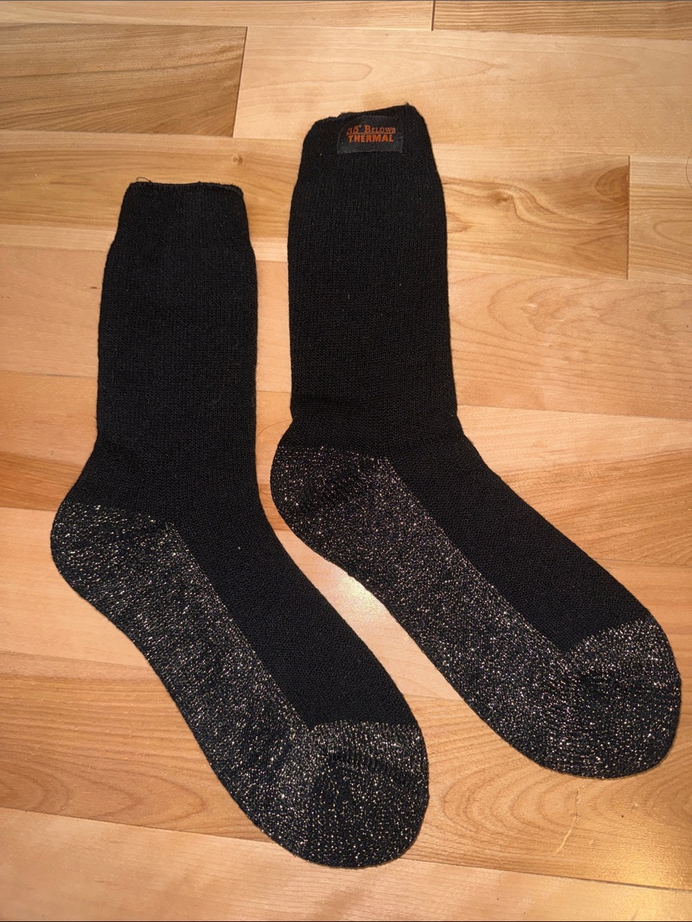 Thermal Black Men's Crew Socks with Metallic Heel and Toe new no tags